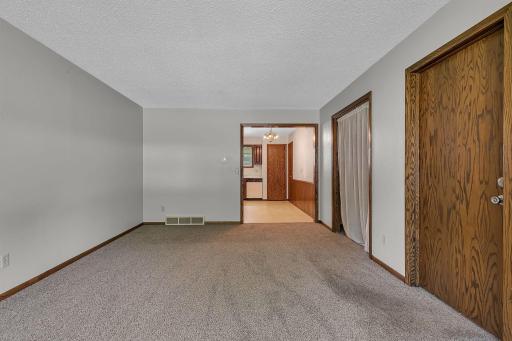 826 21st Avenue N, Saint Cloud, MN 56303