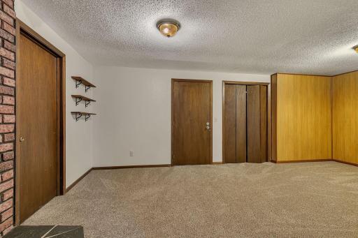 826 21st Avenue N, Saint Cloud, MN 56303