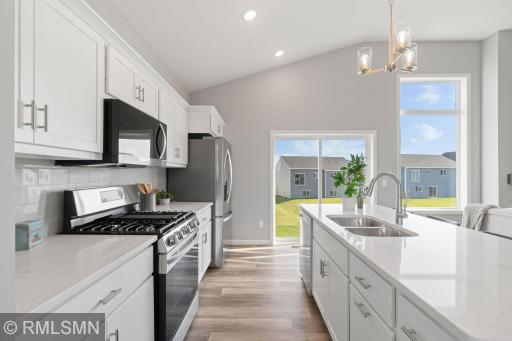 2763 Ivy Avenue NE, Saint Michael, MN 55376
