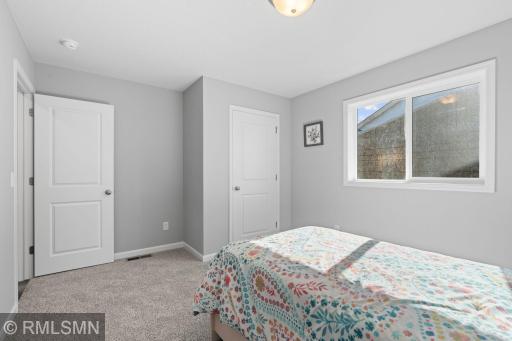 2763 Ivy Avenue NE, Saint Michael, MN 55376