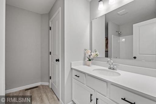 2846 Ivy Avenue NE, Saint Michael, MN 55376
