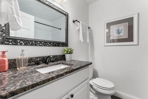 16221 Creekwood Circle, Prior Lake, MN 55372