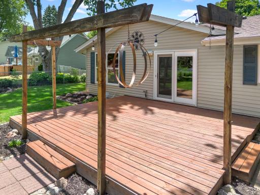 16221 Creekwood Circle, Prior Lake, MN 55372