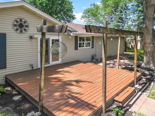 16221 Creekwood Circle, Prior Lake, MN 55372