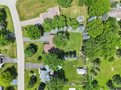 16221 Creekwood Circle, Prior Lake, MN 55372