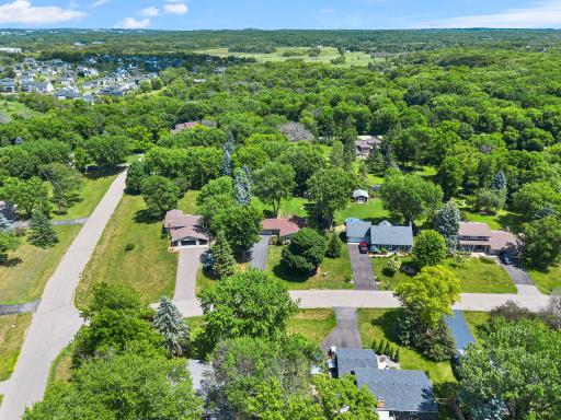 16221 Creekwood Circle, Prior Lake, MN 55372