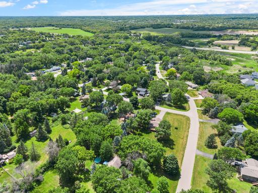 16221 Creekwood Circle, Prior Lake, MN 55372