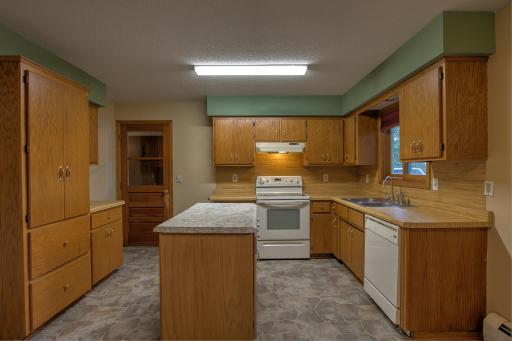 2605 Main Street S, Cambridge, MN 55008