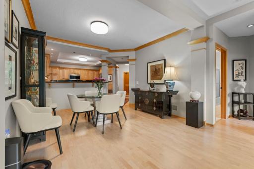 32-web-or-mls-11460 Fairfield Rd 103-95.jpg