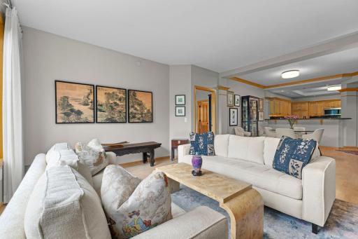 36-web-or-mls-11460 Fairfield Rd 103-115.jpg