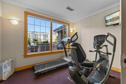 11460 Fairfield Road W, 103, Minnetonka, MN 55305