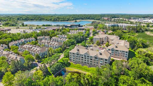 79-web-or-mls-11460 Fairfield Rd 103-361.jpg