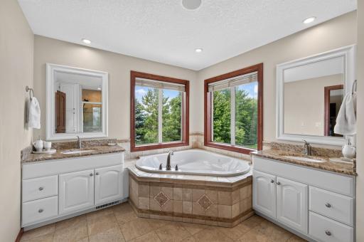 13788 Kensington Avenue NE, Prior Lake, MN 55372