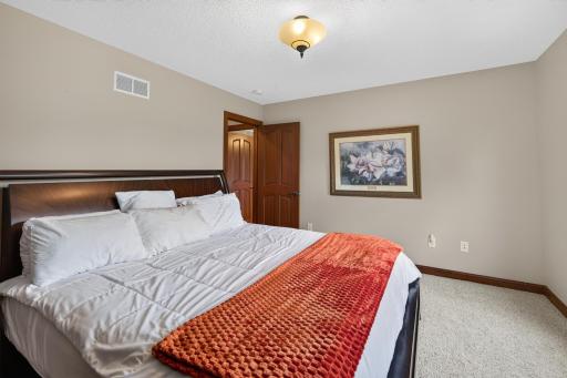 13788 Kensington Avenue NE, Prior Lake, MN 55372