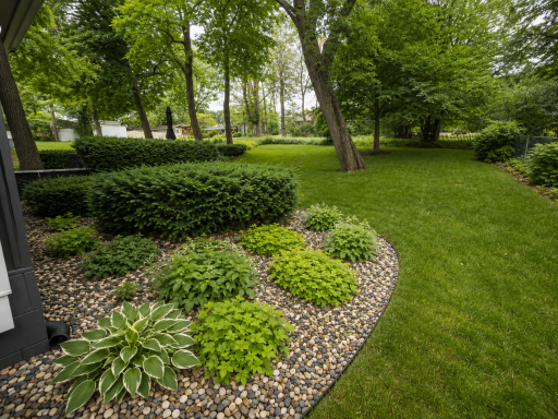 3633 Flag Avenue N, Minneapolis, MN 55427