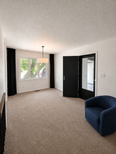 3633 Flag Avenue N, Minneapolis, MN 55427