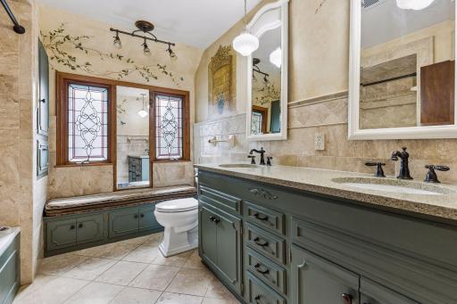 5522 Edgewater Boulevard, Minneapolis, MN 55417