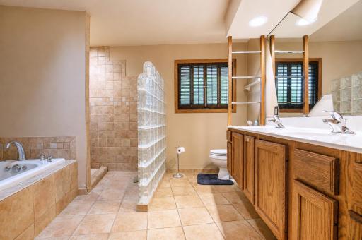 115 South Lane, Albert Lea, MN 56007
