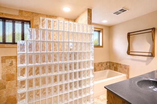 115 South Lane, Albert Lea, MN 56007