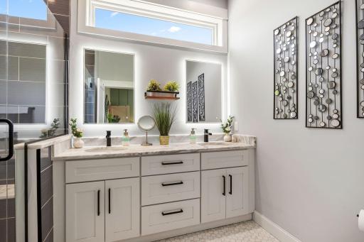 30658 Jodrell Street NE, Cambridge, MN 55008