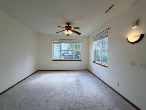 682 Princeton Avenue, Shakopee, MN 55379