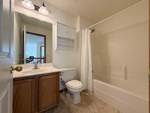 682 Princeton Avenue, Shakopee, MN 55379