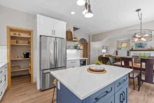 9541 176th Court W, Lakeville, MN 55044