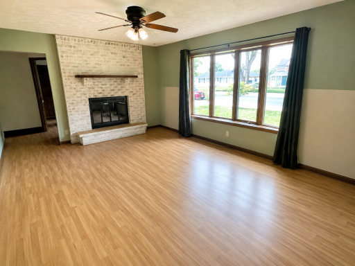407 18th Street E Hastings Living Room.png