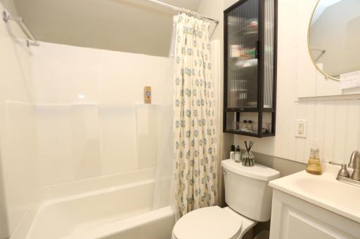 209 4th Street E, Carver, MN 55315