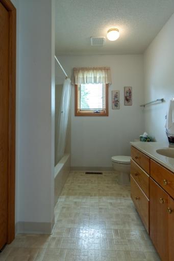 1001 Beech Street, Brainerd, MN 56401