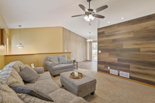 7010 Jorgensen Ln S - MLS Sized - 018 - 18 Family Room.jpg