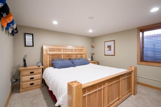 1400 Maryland Avenue S, Minneapolis, MN 55426