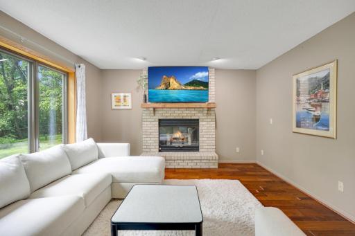 4909 W 150th Street, Savage, MN 55378