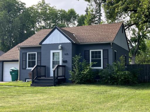 635 E 2nd Street, Litchfield, MN 55355