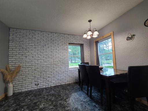 Dining area big enough for large Family gatherings
