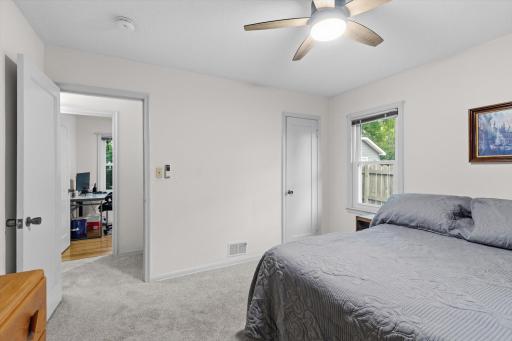 2469 Woodale Drive, Saint Paul, MN 55112