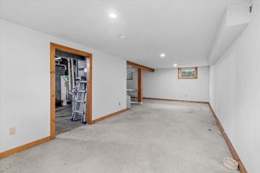 2469 Woodale Drive, Saint Paul, MN 55112