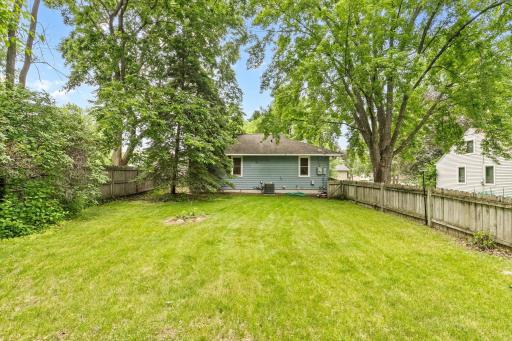 2469 Woodale Drive, Saint Paul, MN 55112