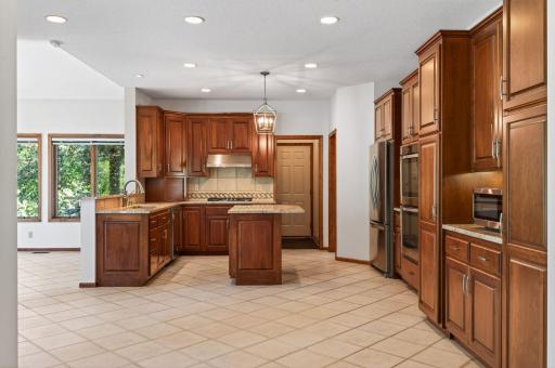 kitchen facing the lake
