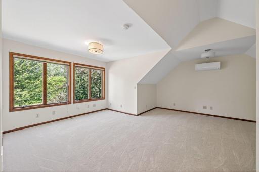 2nd primary suite facing the lake