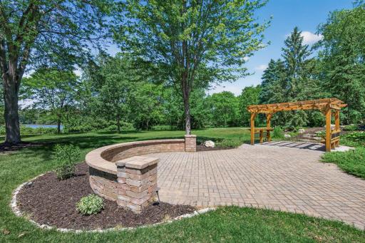 beautiful hardscape facing the lake