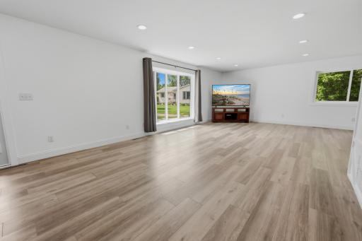 611 8th Avenue N, Sauk Rapids, MN 56379