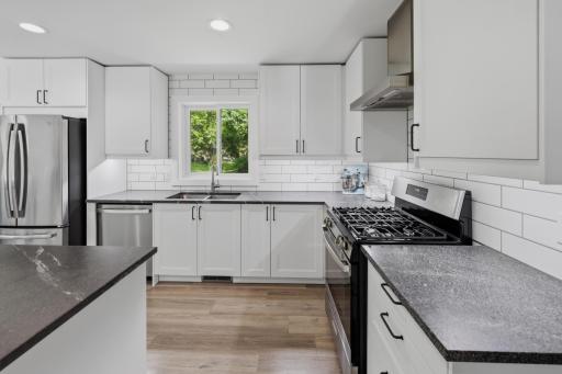 611 8th Avenue N, Sauk Rapids, MN 56379