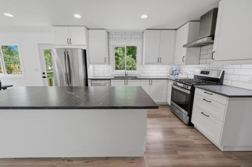 611 8th Avenue N, Sauk Rapids, MN 56379