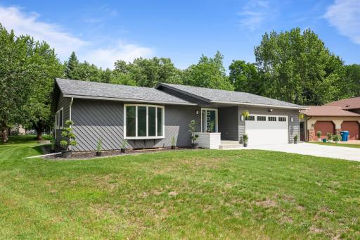 611 8th Avenue N, Sauk Rapids, MN 56379