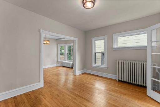 1673 Van Buren Avenue, Saint Paul, MN 55104