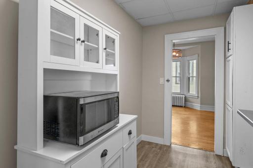 1673 Van Buren Avenue, Saint Paul, MN 55104