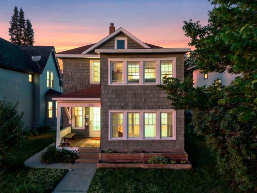 1-web-or-mls-1673 Van Buren Ave-139 copy.jpg