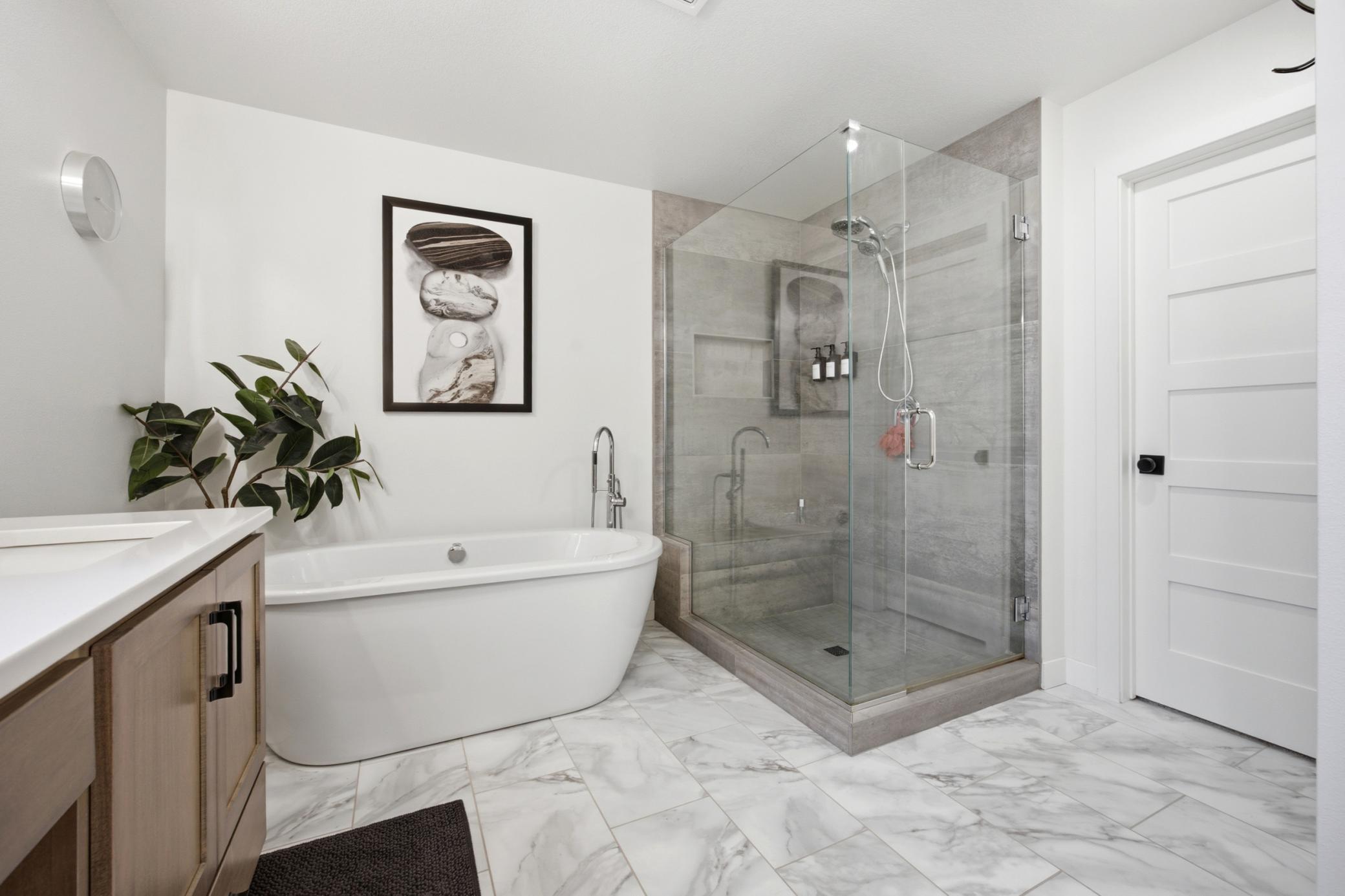 Primary Bathroom- Soaker Tub
