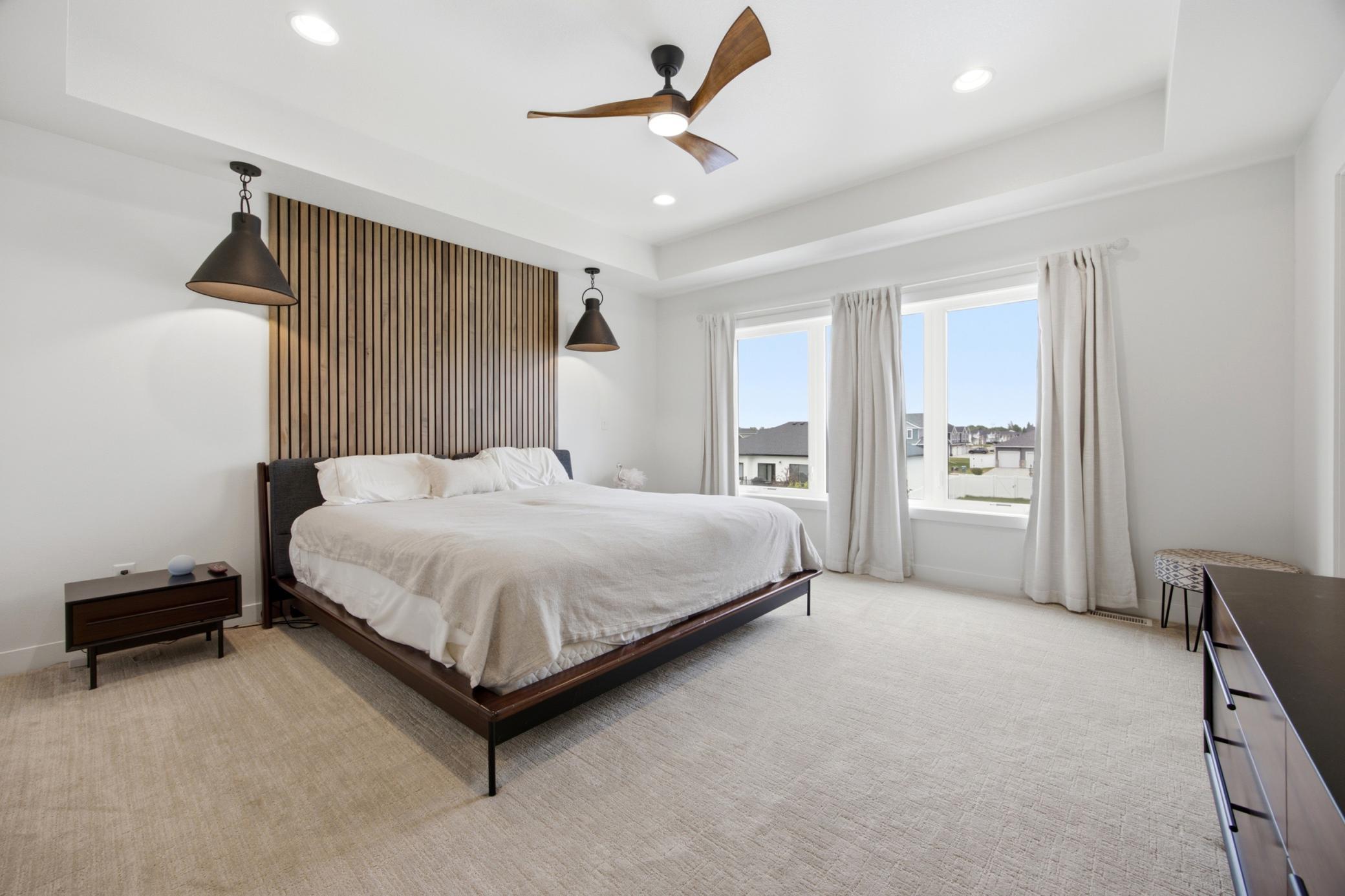 Primary bedroom- Dramatic Feature Wall